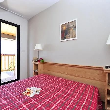 Aparthotel Goelia Le Domaine De Castella