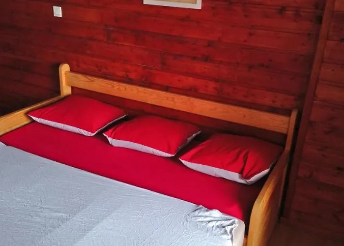 Aparthotel Goelia Le Domaine De Castella